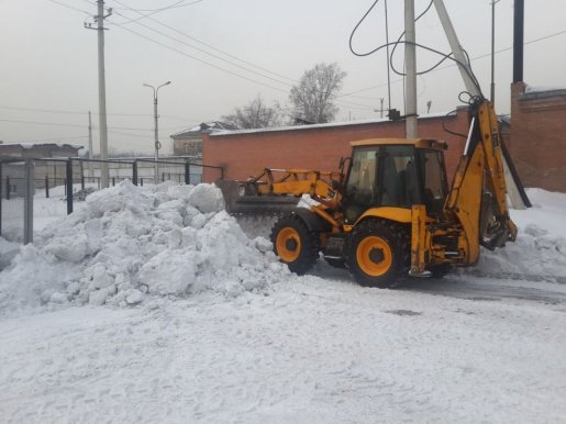 Уборка, чистка снега спецтехникой стоимость услуг и где заказать - Киреевск